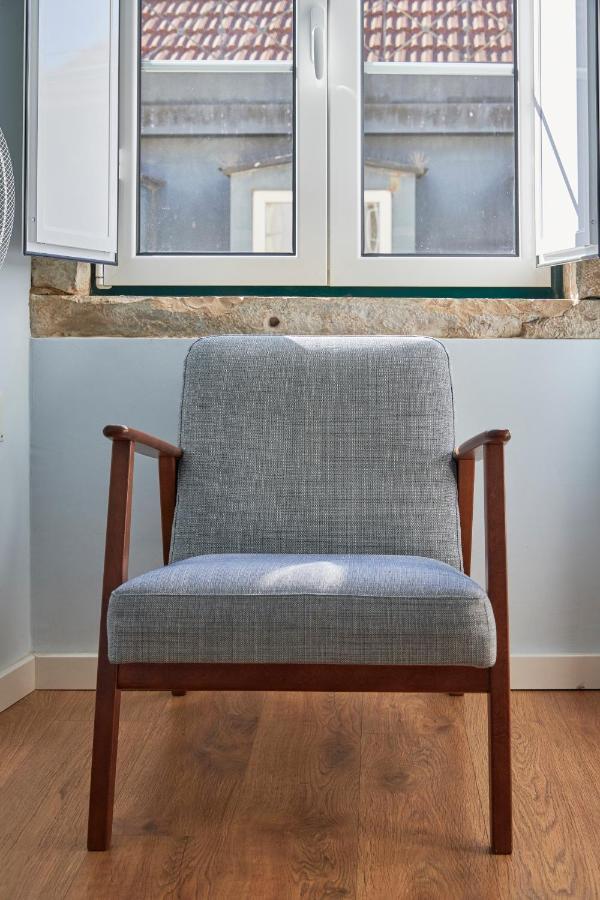 Elegant Riverview Apartment In Historical Lisbon Bagian luar foto